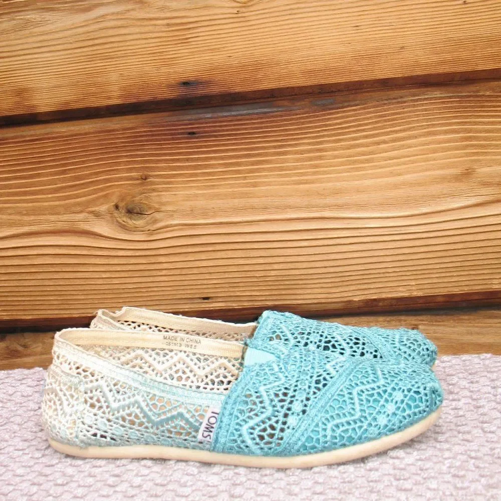 Blue Ombre Toms 5.5 Espadrille Shoes